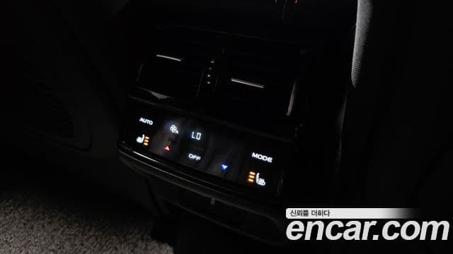 Renault Samsung Grand Koleos 2025 — Photo 16/20
