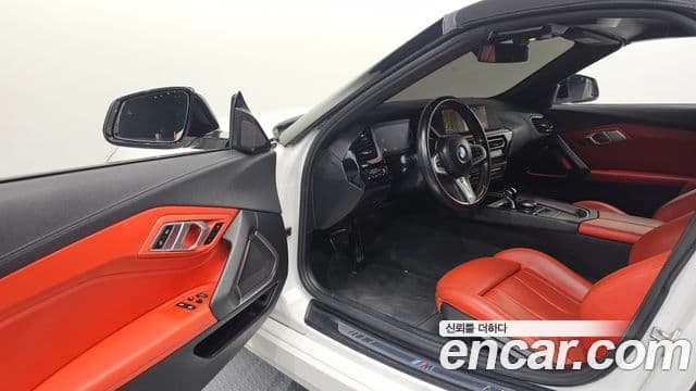 BMW Z4 2021 — Photo 6/20