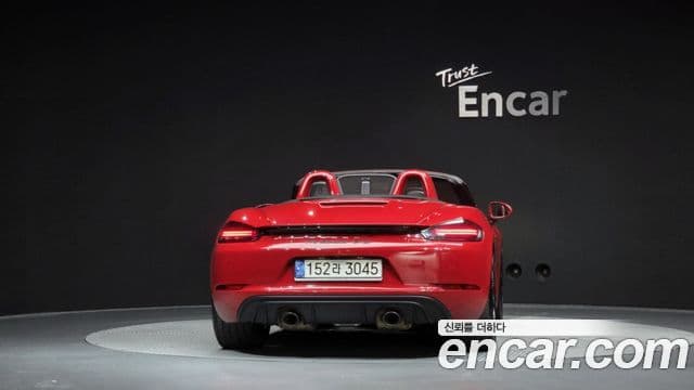 Porsche 718 Boxster 2022 — Фото 4/20