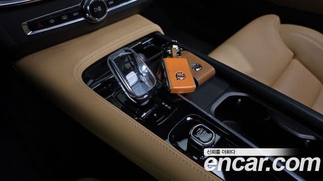 Volvo S90 2023 — Photo 2/20