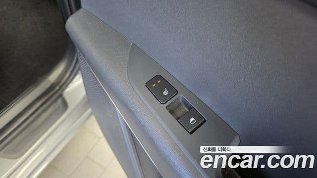 Kia Niro 2022 — Фото 18/20