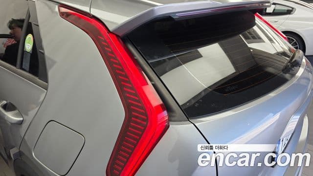 Kia Niro 2022 — Şəkil 1/32