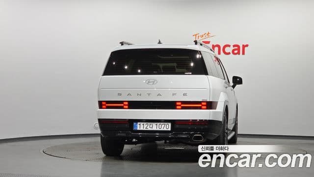 Hyundai Santa Fe 2025 — Photo 17/20