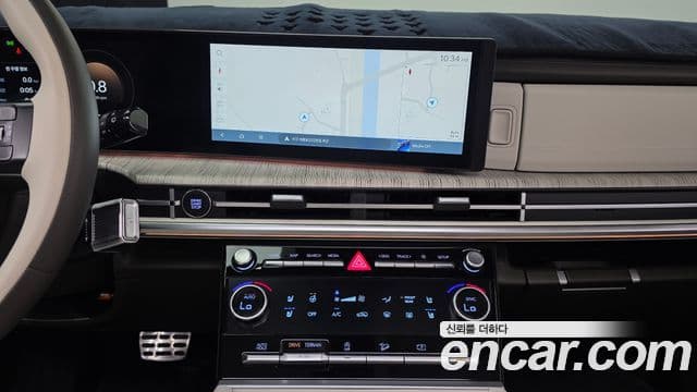 Hyundai Santa Fe 2025 — Photo 5/20