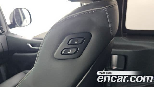 Hyundai Staria 2022 — Şəkil 31/32