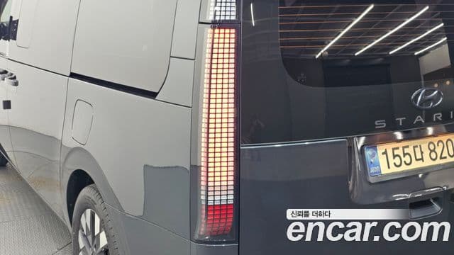 Hyundai Staria 2022 — Şəkil 20/32