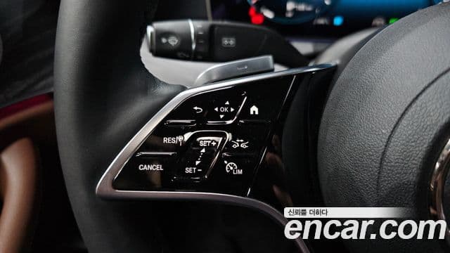 Mercedes-Benz E-Class 2023 — ფოტო 14/33