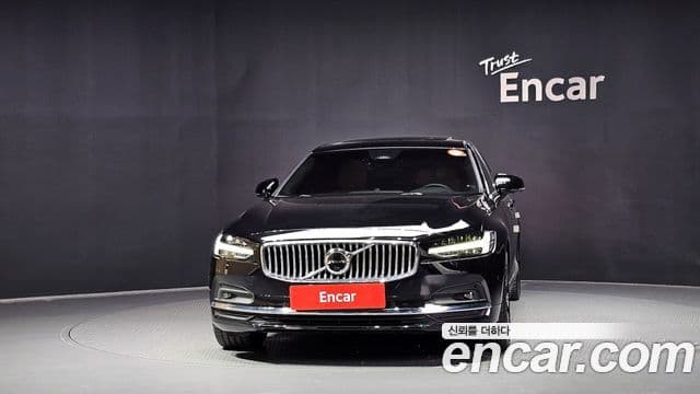 Volvo S90 2022 — Photo 7/20