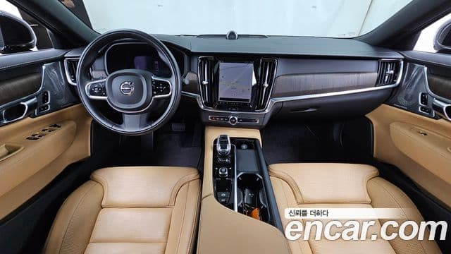 Volvo S90 2022 — Photo 12/20