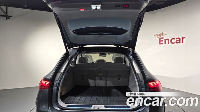 Mercedes-Benz EQE SUV 2023 — ფოტო 3/36
