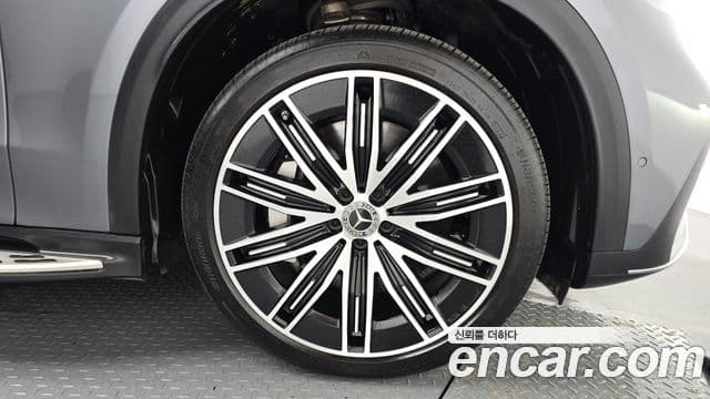 Mercedes-Benz EQE SUV 2023 — ფოტო 28/36