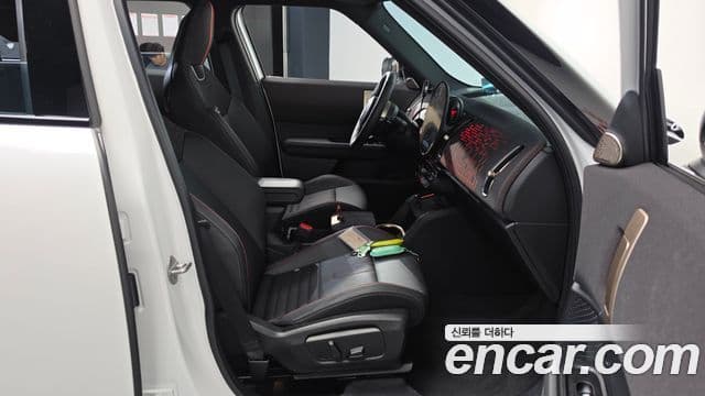 Mini Cooper S Countryman 2025 — Şəkil 5/38