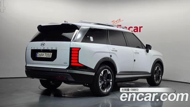 Hyundai Palisade 2025 — ფოტო 11/36