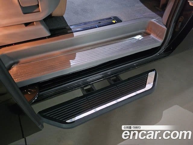 Hyundai Staria 2025 — Photo 12/12