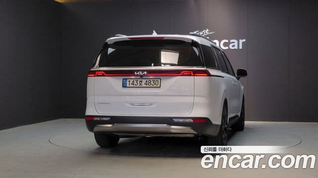 Kia Carnival 2022 — Фото 4/20