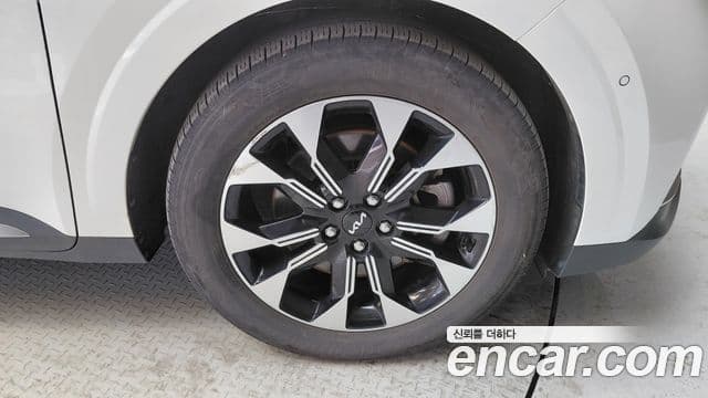 Kia Carnival 2022 — Şəkil 15/33