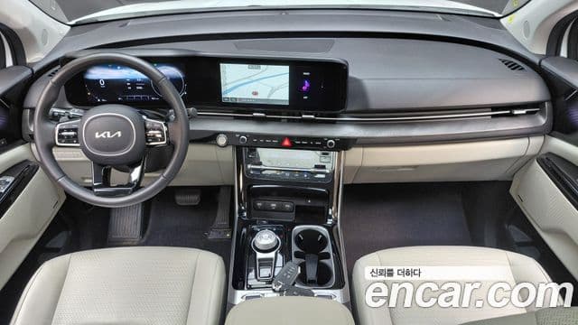 Kia Carnival 2022 — Фото 7/20