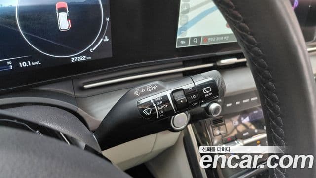 Kia Carnival 2022 — ფოტო 26/30