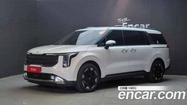 Kia Carnival 2024 — Şəkil 3/31