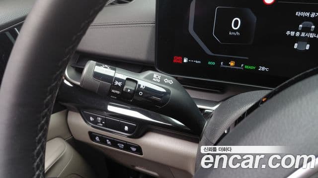 Kia Carnival 2024 — Şəkil 4/31