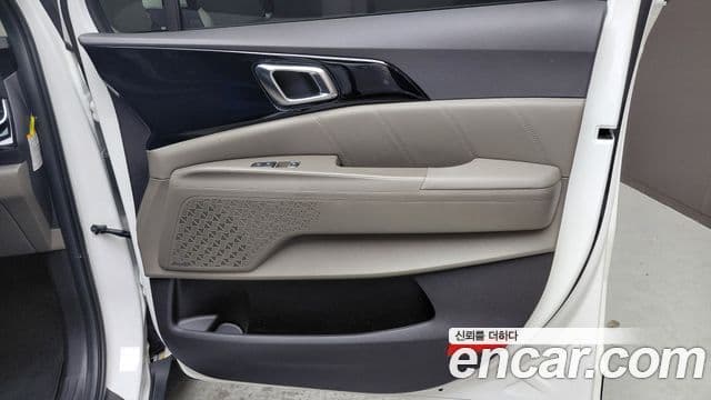 Kia Carnival 2024 — Şəkil 19/31