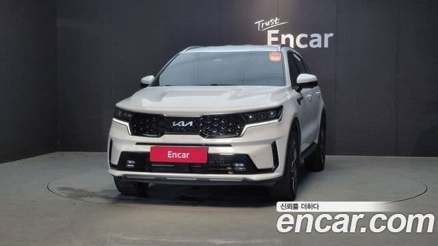 Kia Sorento 2022 — Фото 3/20