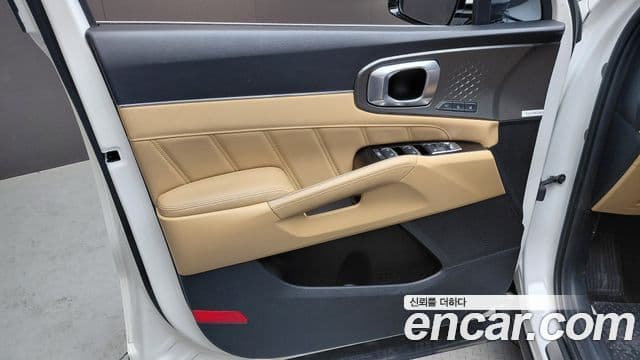 Kia Sorento 2022 — Şəkil 21/35