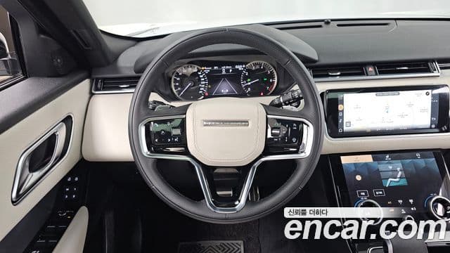 Land Rover Range Rover Velar 2023 — ფოტო 6/34