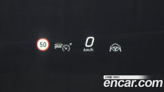 Mercedes-Benz EQE 2023 — ფოტო 14/35
