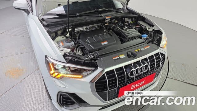 Audi Q3 2023 — Photo 3/31