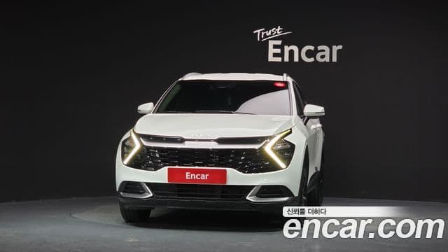 Kia Sportage 2022 — ფოტო 10/32