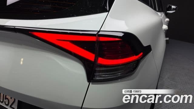 Kia Sportage 2022 — ფოტო 30/32