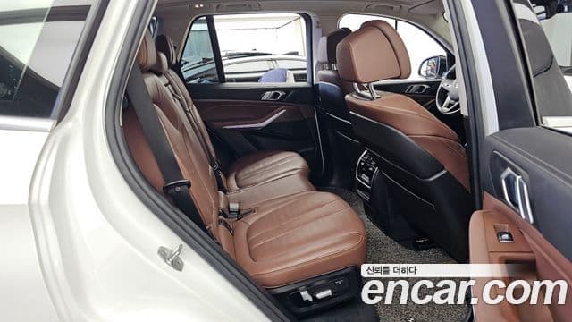 BMW X5 2021 — Photo 5/34