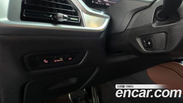 BMW X6 2024 — Photo 24/35