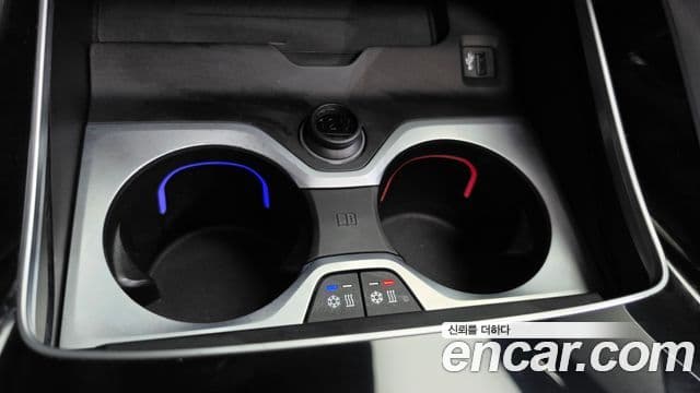 BMW X6 2024 — Photo 9/35