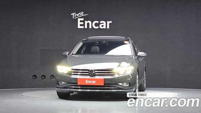 Volkswagen Passat GT 2021 — Şəkil 15/32