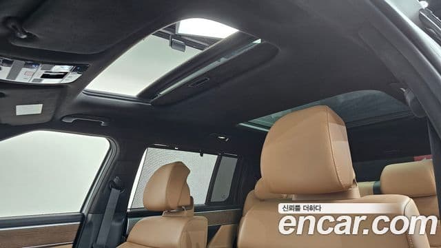 Hyundai Santa Fe 2024 — Şəkil 22/39