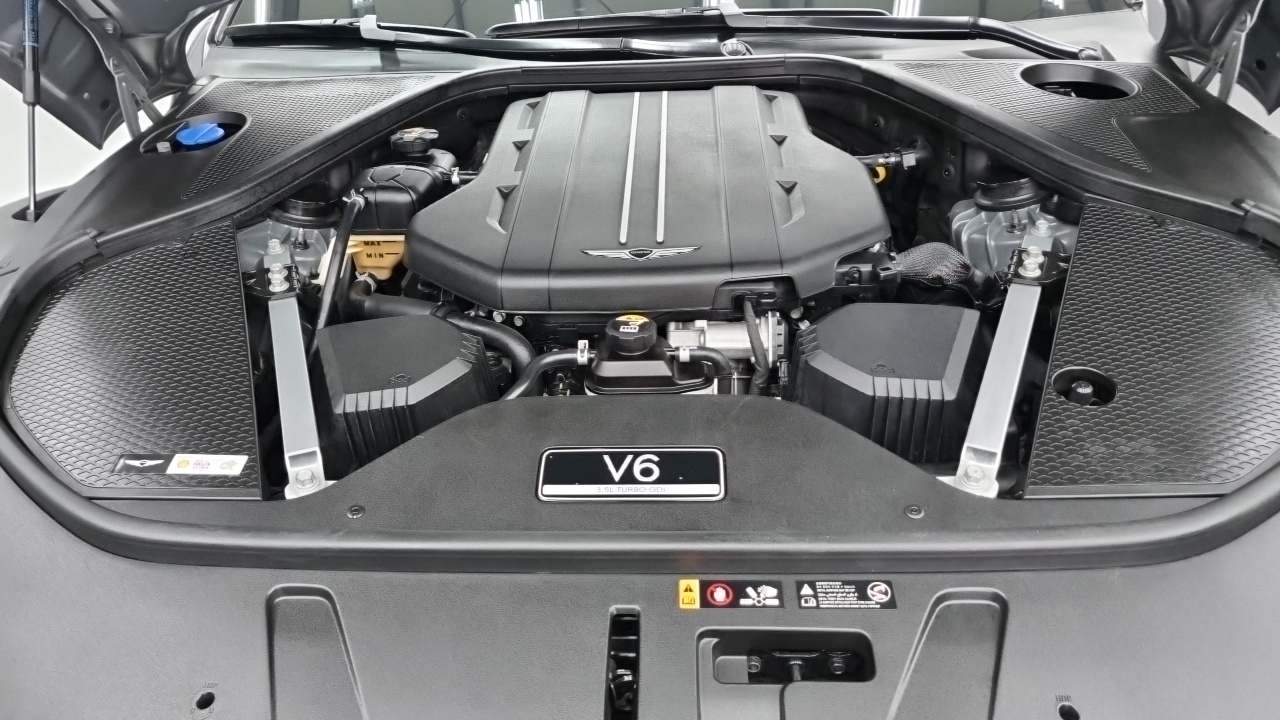 Genesis G90 2023 — Şəkil 15/18