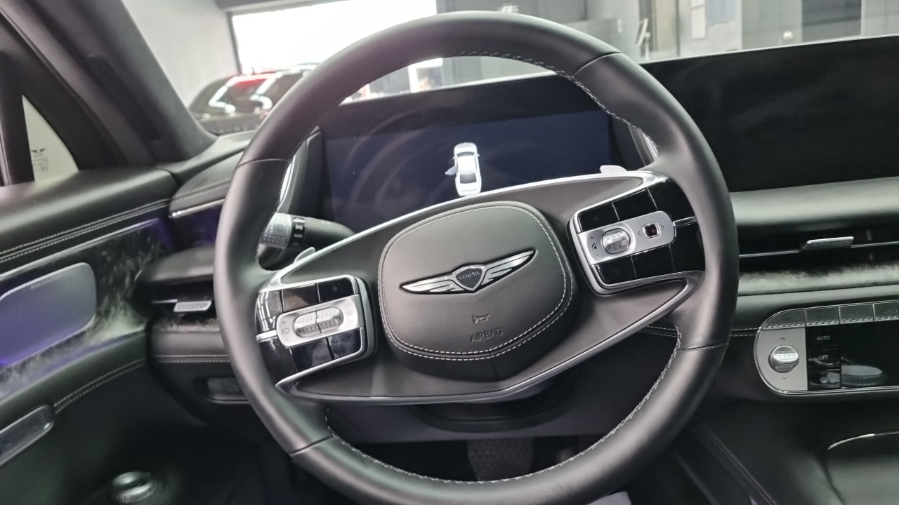 Genesis G90 2023 — Şəkil 16/18