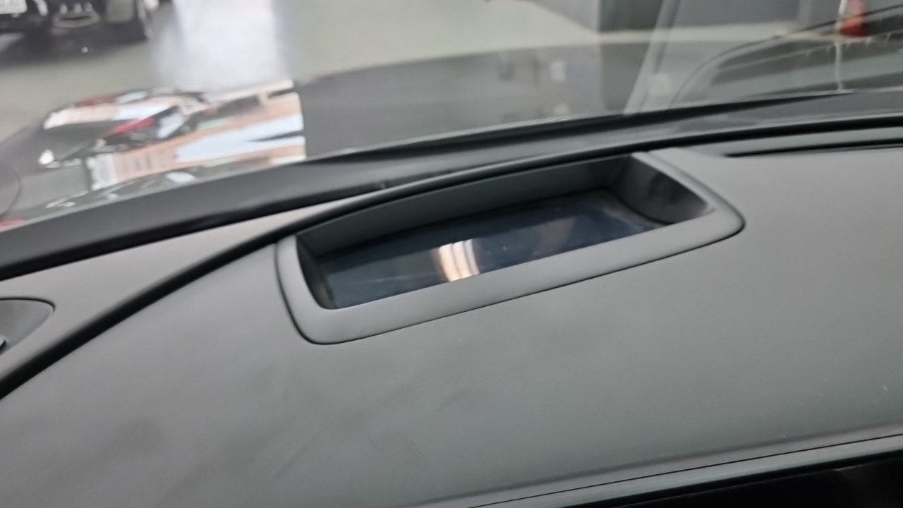 Genesis G90 2023 — Şəkil 6/18
