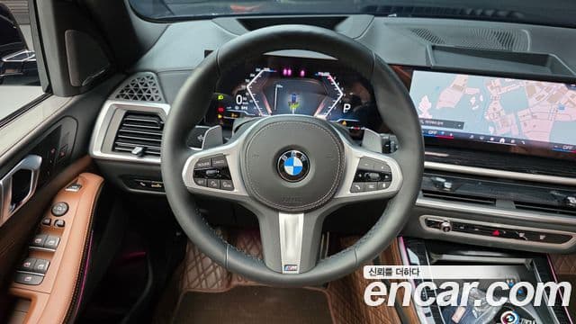 BMW X5 2024 — Photo 16/34