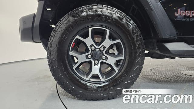 Jeep Wrangler 2020 — ფოტო 4/32