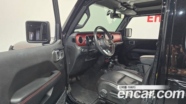 Jeep Wrangler 2020 — ფოტო 10/32