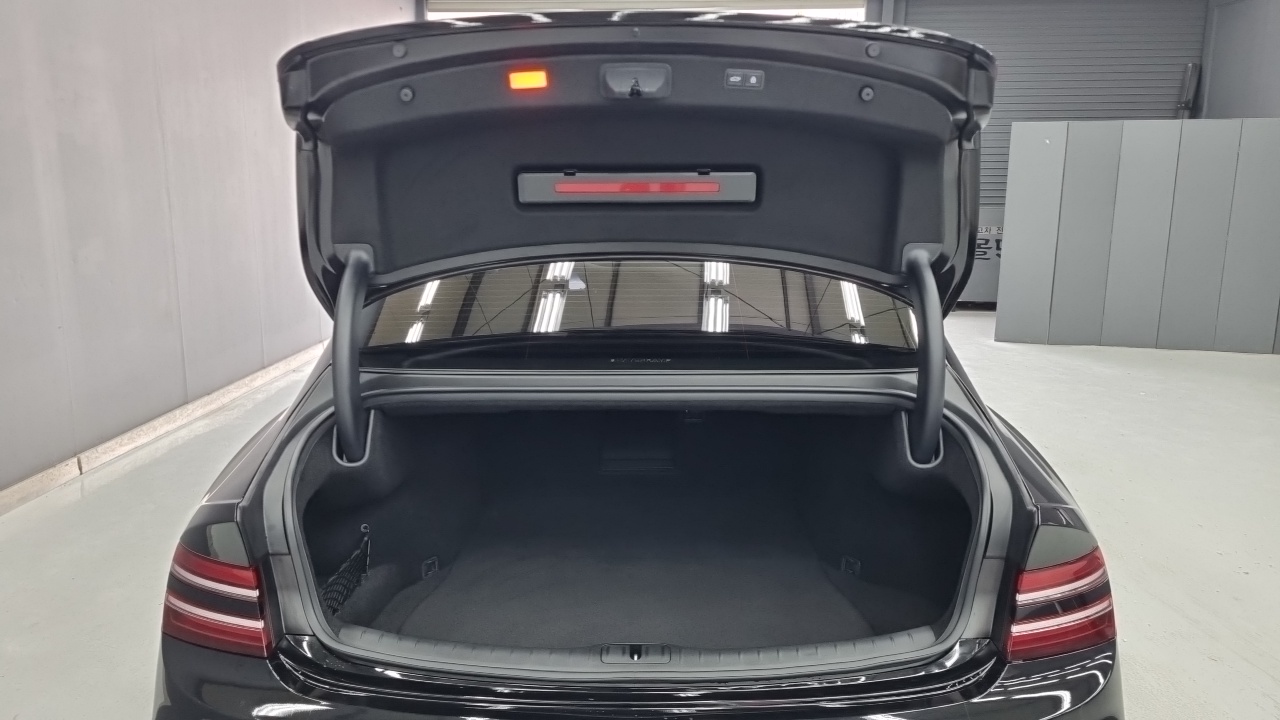 Genesis G80 2026 — Photo 13/18