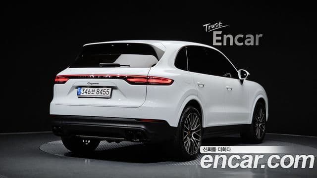 Porsche Cayenne 2020 — Photo 29/31