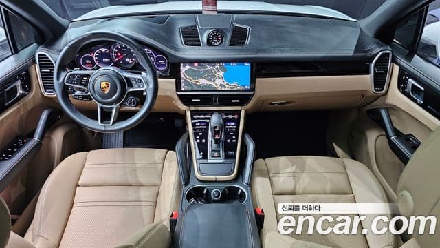 Porsche Cayenne 2020 — Photo 11/31