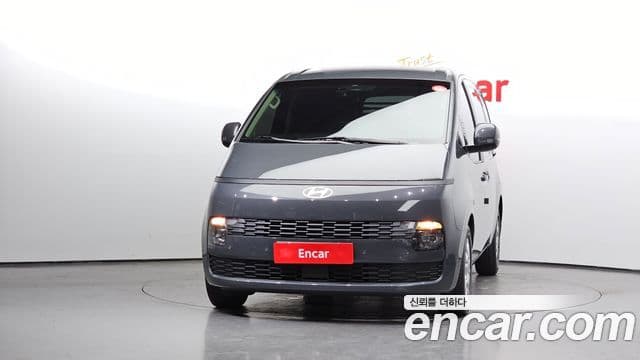 Hyundai Staria 2026 — Фото 3/20