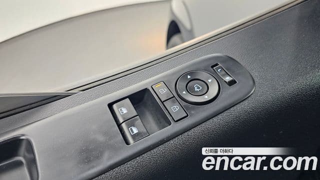 Hyundai Staria 2026 — Фото 18/20