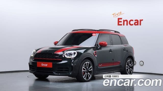 Mini Cooper S Countryman 2022 — Фото 1/20