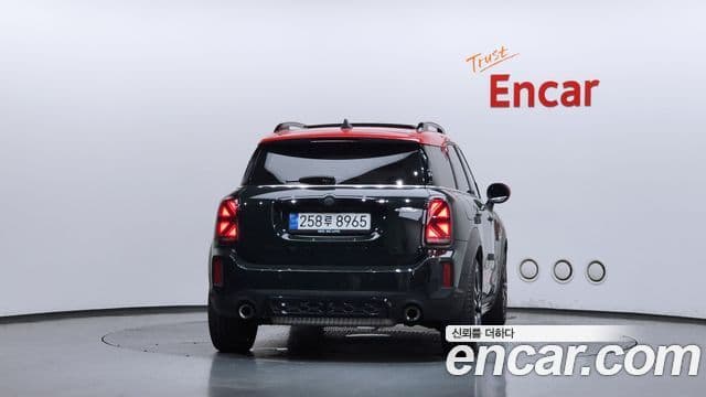 Mini Cooper S Countryman 2022 — Фото 4/20